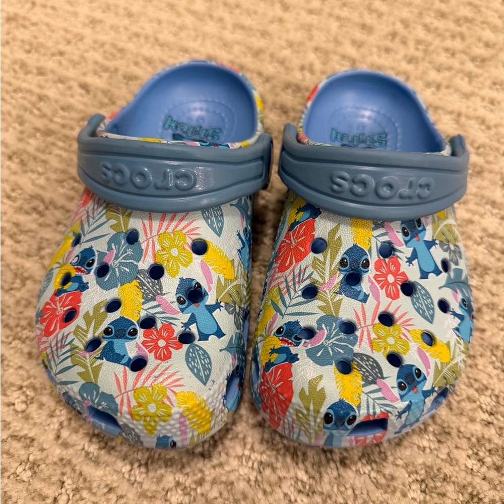 CROCS Kids' lilo and stitch